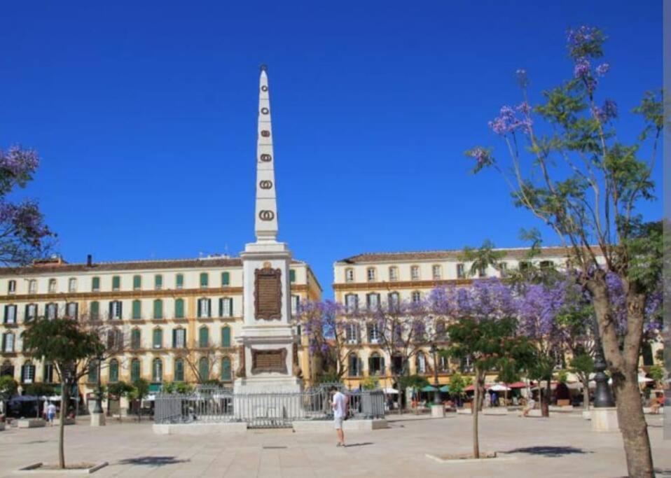 Apartamento Souvenirs Málaga Buitenkant foto